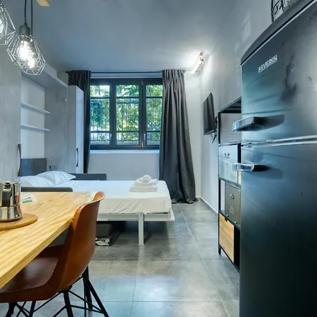 Italianflat - Angolino Dei Navigli ゲストハウス ミラノ